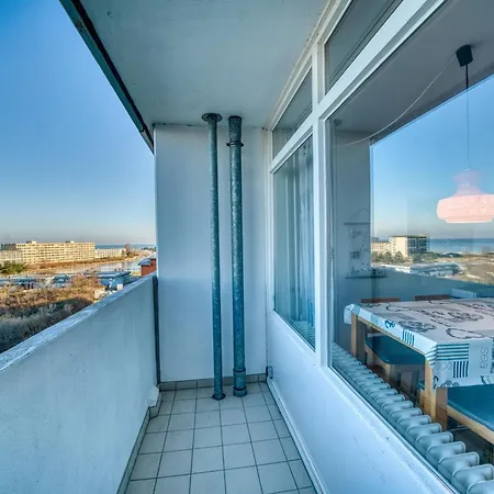 - Haus C, App 0c0603 *